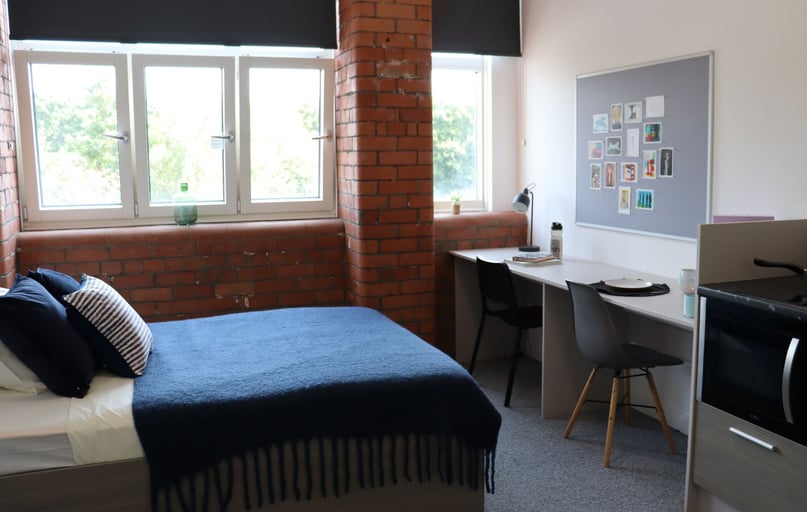 Silver Studio, Radford Mill, 150 Ilkeston Road, Radford, Nottingham - Image 1